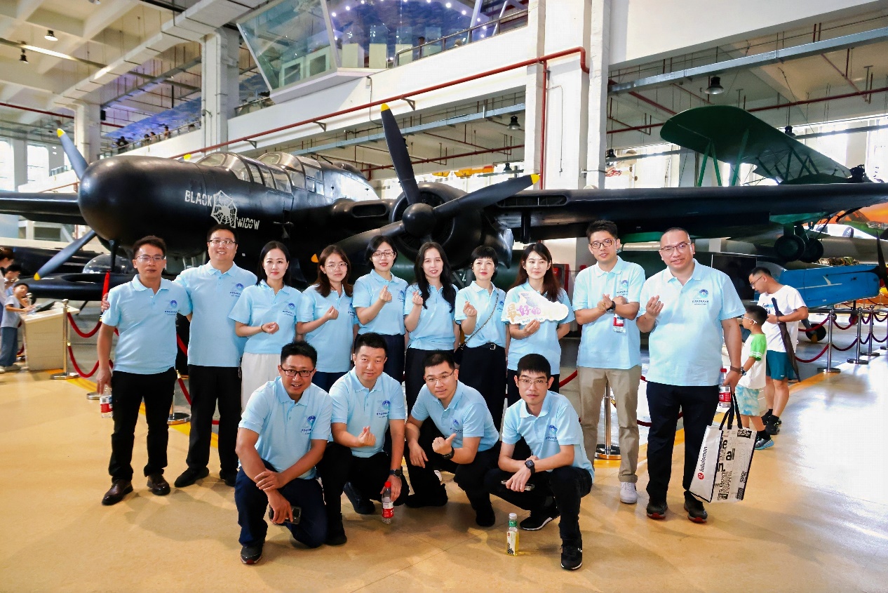 bv1946官网310813班毕业二十周年返校活动